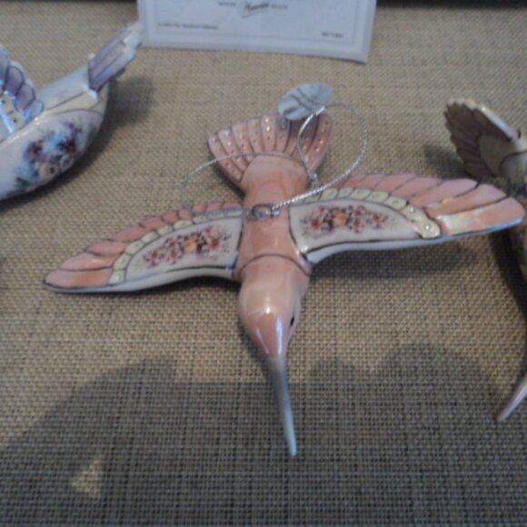 porcelain hummingbird ornaments~ lot of 3 - Picture 3 of 6